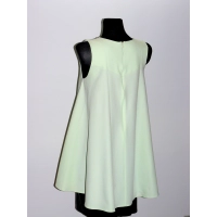 Mocno rozkloszowana tunika pistacjowa bez rękawów